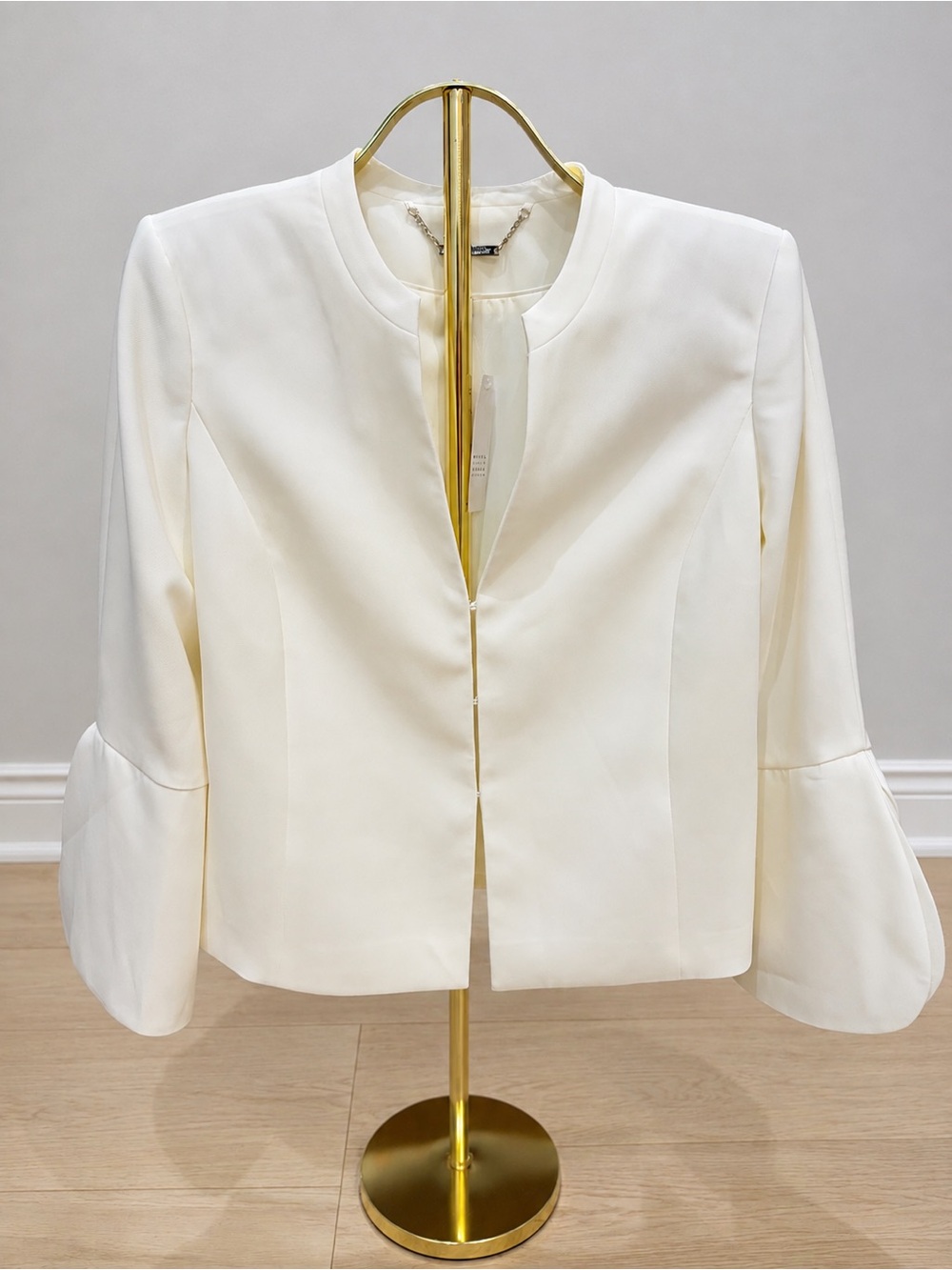 NWT White House Black Market Ivory Bell Sleeve Blazer Jacket Size 12 Lined